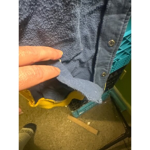 Pikachu jacket - Picture 8 of 8